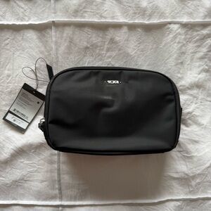 NWT! Make an offer! Tumi Black Tristie Toiletry Cosmetic Travel Bag Dopp Kit